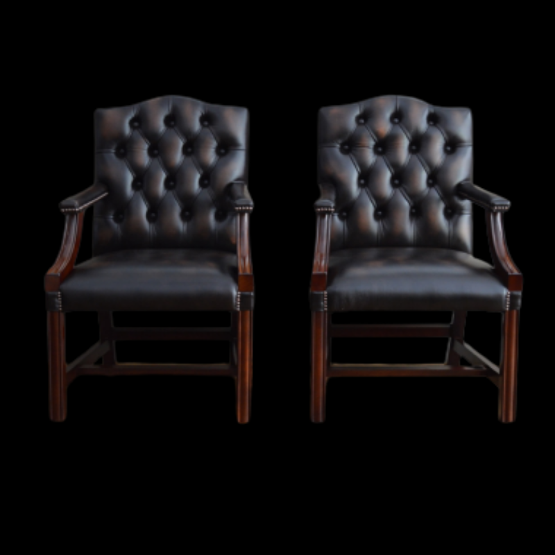 2x  Gainsborough stoelen Antique brown rundleder